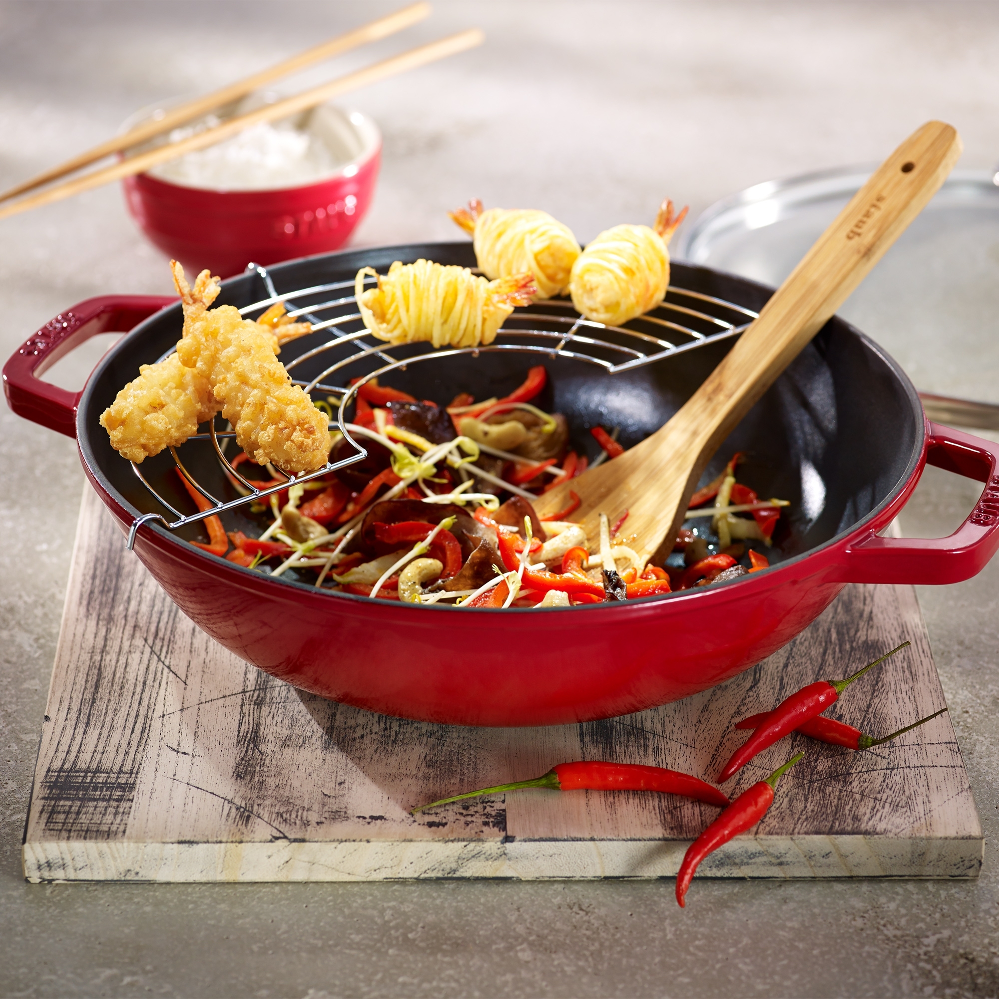 Staub - Wok with glass lid - 30 cm