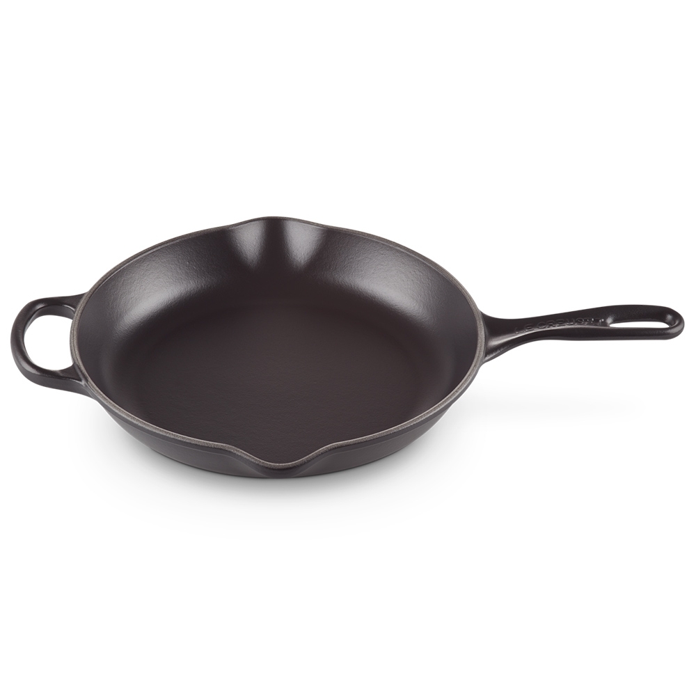 Le Creuset - Signature Cast Iron Skillet