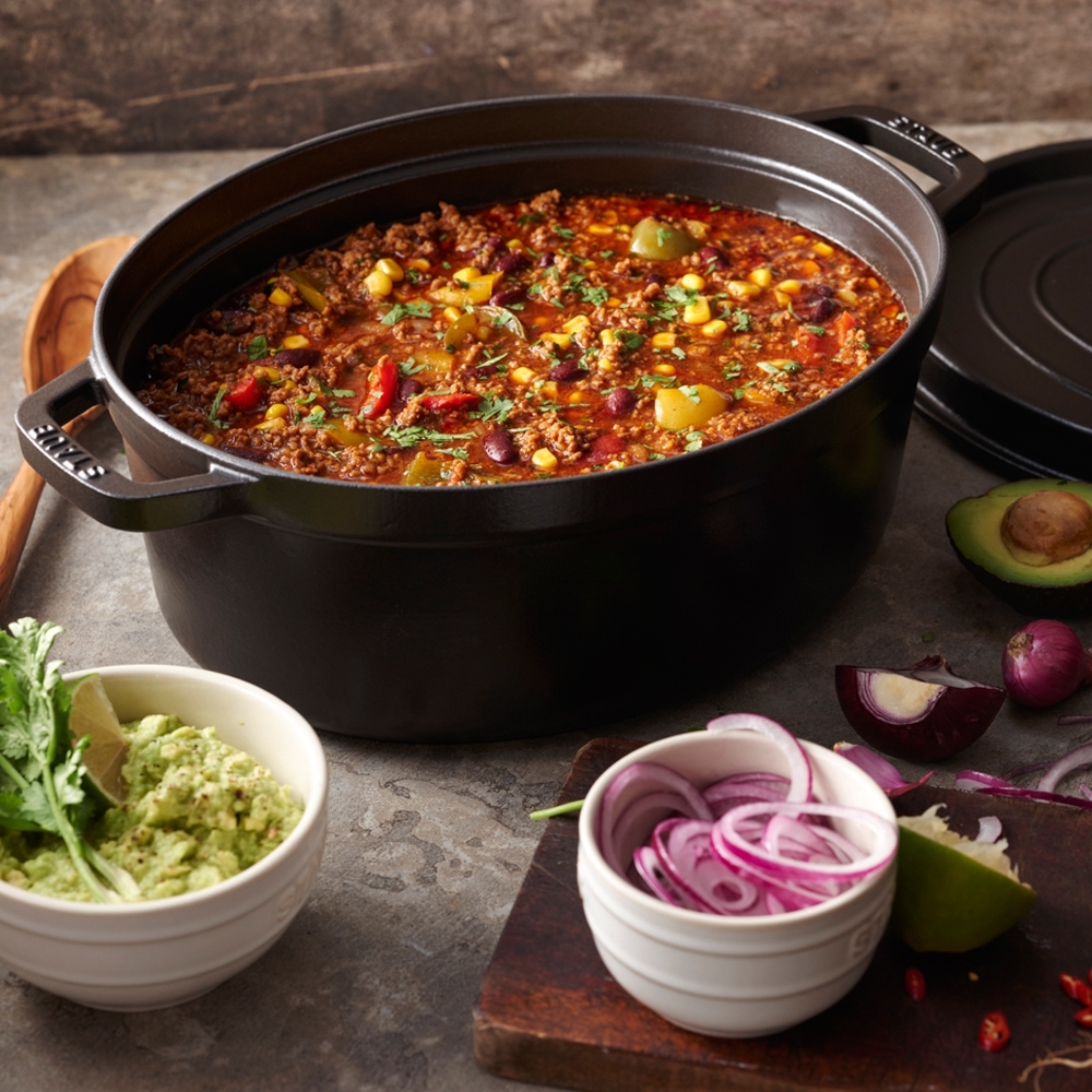 STAUB - Cocotte | oval | 33 cm | Schwarz