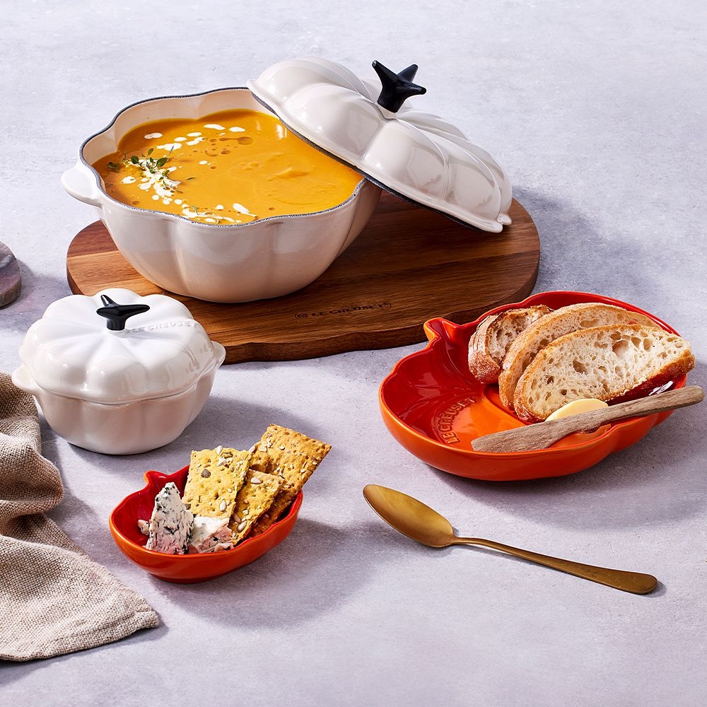 Le Creuset - Pumpkin ramekin with lid 300 ml - Meringue