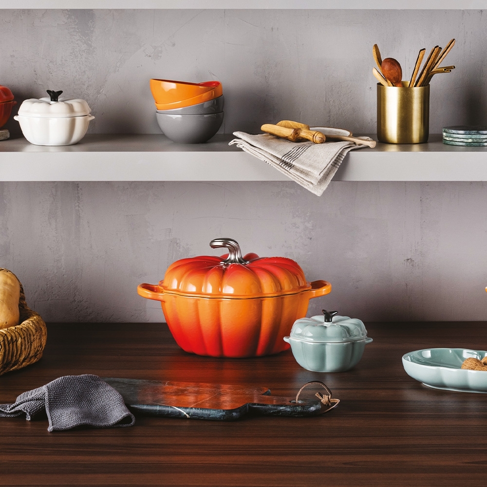 Le Creuset - Stoneware Pumpkin Casserole with lid 300 ml - Sea Salt