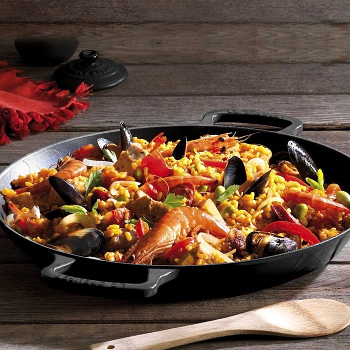 Le Creuset - Paella Pan 32 cm - Non-Stick - For an authentic and true paella - as in Spain.