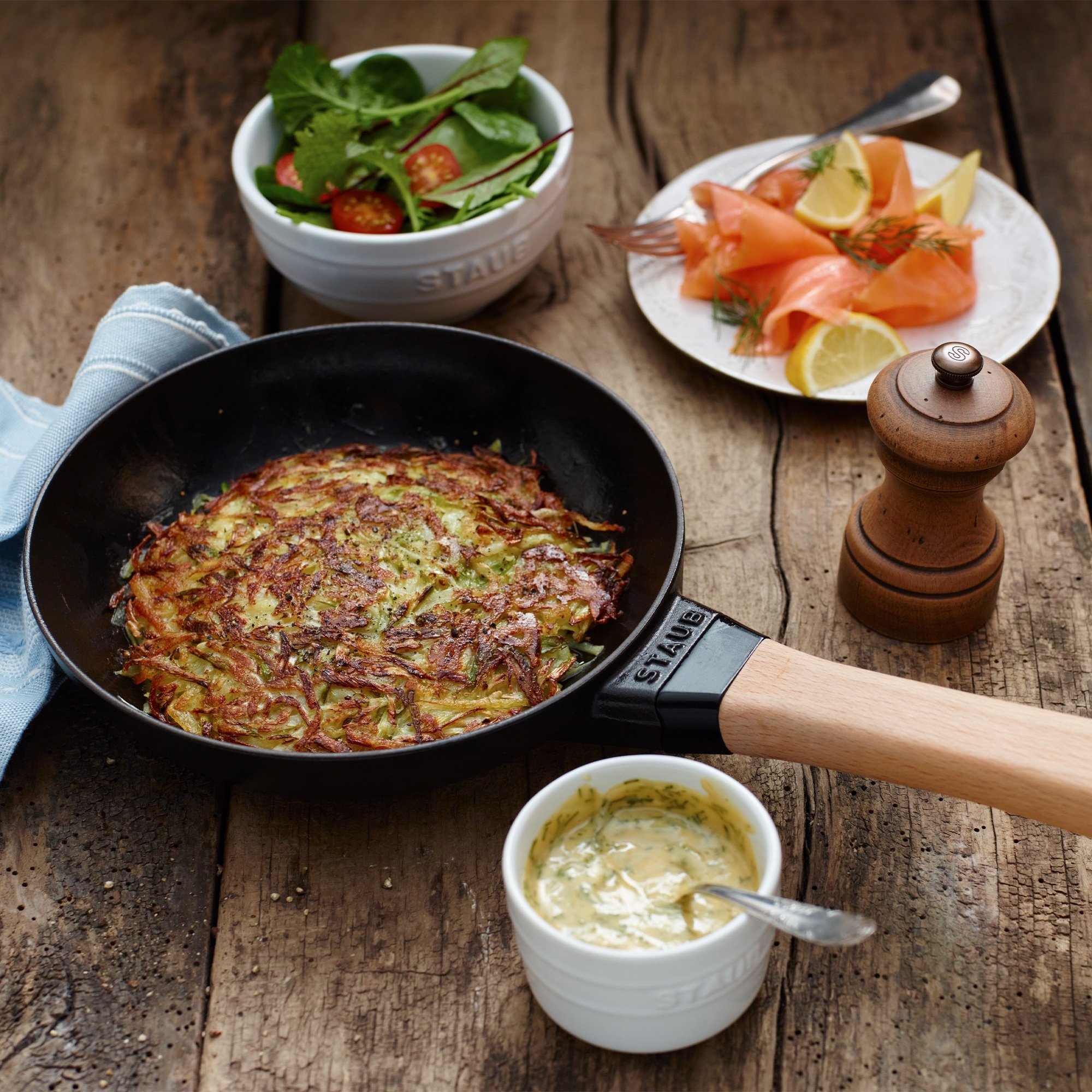 STAUB - Frypan with wooden handle | round | 20 cm