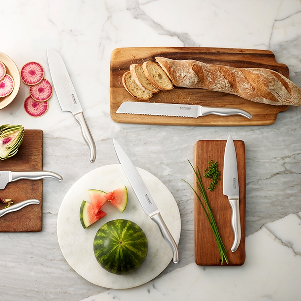 Le Creuset - Bread Knife Olive Wood Handle