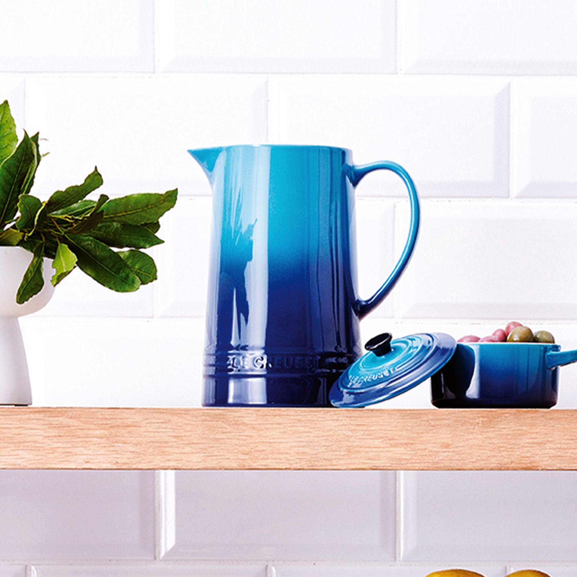 Le Creuset - Pitcher