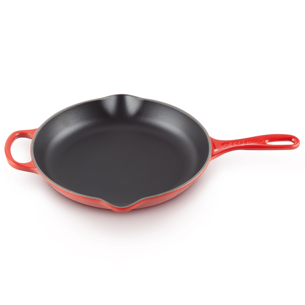 Le Creuset - Signature Cast Iron Skillet